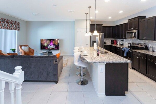 Fridge, microwave, oven, stovetop - Ideal Family 5BR Villa in Windsor at Westside Resort ● Private Pool, BBQ & more! (Kissimmee)