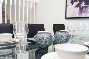 Dining - Ideal Family 5BR Villa in Windsor at Westside Resort ● Private Pool, BBQ & more! (Kissimmee)