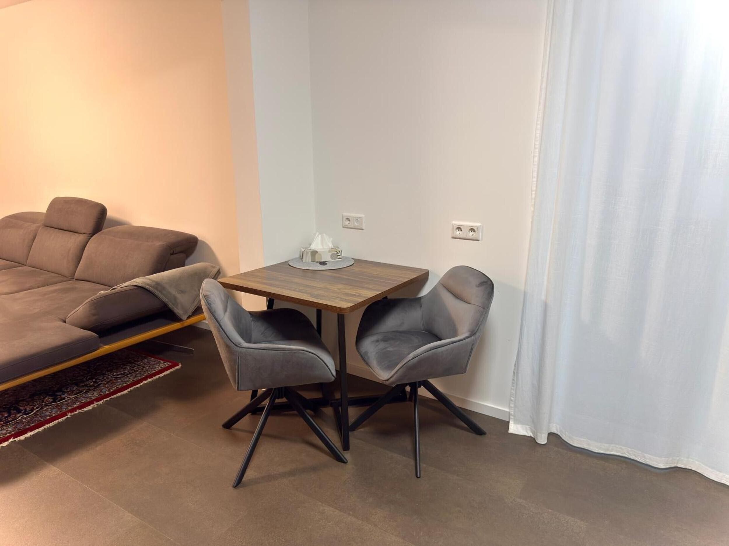 Ferienwohnung In Der Grafschaft Mit Gemeinsamer Terrasse, Privatem Garten Und Wlan - Altenahr