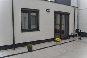 Exterior detail - Apartment in the Grafschaft with Shared Terrace, Private Garden, and Wi-Fi (Gelsdorf)