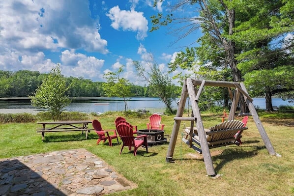 Property grounds - Joyce Lake Escape (Land O' Lakes)