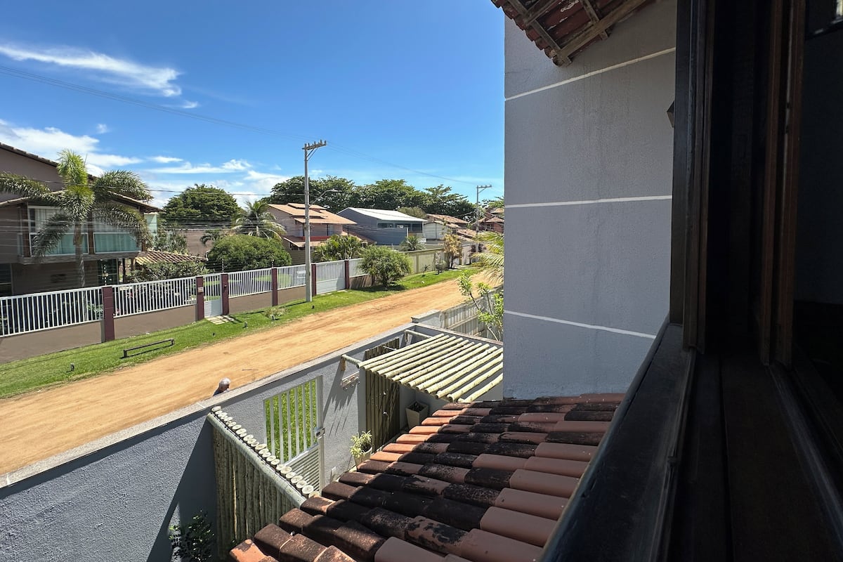 Laptop workspace, free WiFi