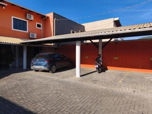 Property grounds - Pousada Cantinho da Jake (Penha)