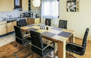 Dining - Amazing home in Polaca (Polaca)