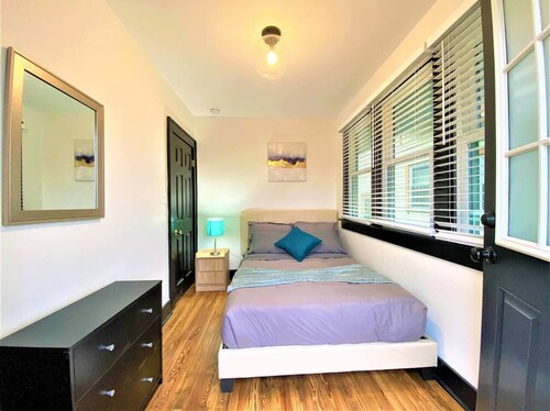 Beautiful Clean Fully Renovated Home near OSU