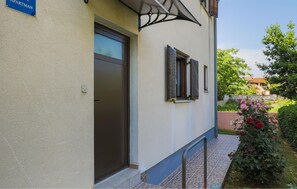 Exterior detail - 1 bedroom awesome apartment in Fazana (Fazana)