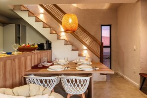 Villa | Restaurantes