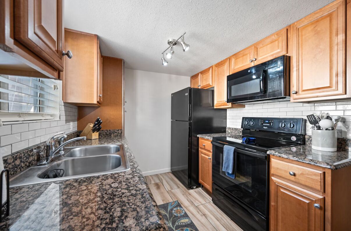 Microwave, oven, stovetop, dishwasher