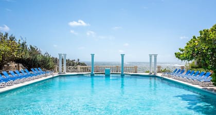 Luxury Oceanview Residence @ The Crane Resort ~ Private, Flexible, Effortless