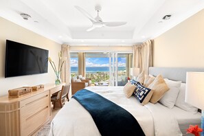 In-room safe, desk, iron/ironing board, free WiFi