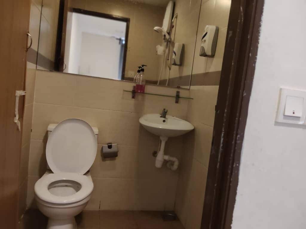 Economy Room, City View | Bathroom | Free toiletries, hair dryer, slippers, towels