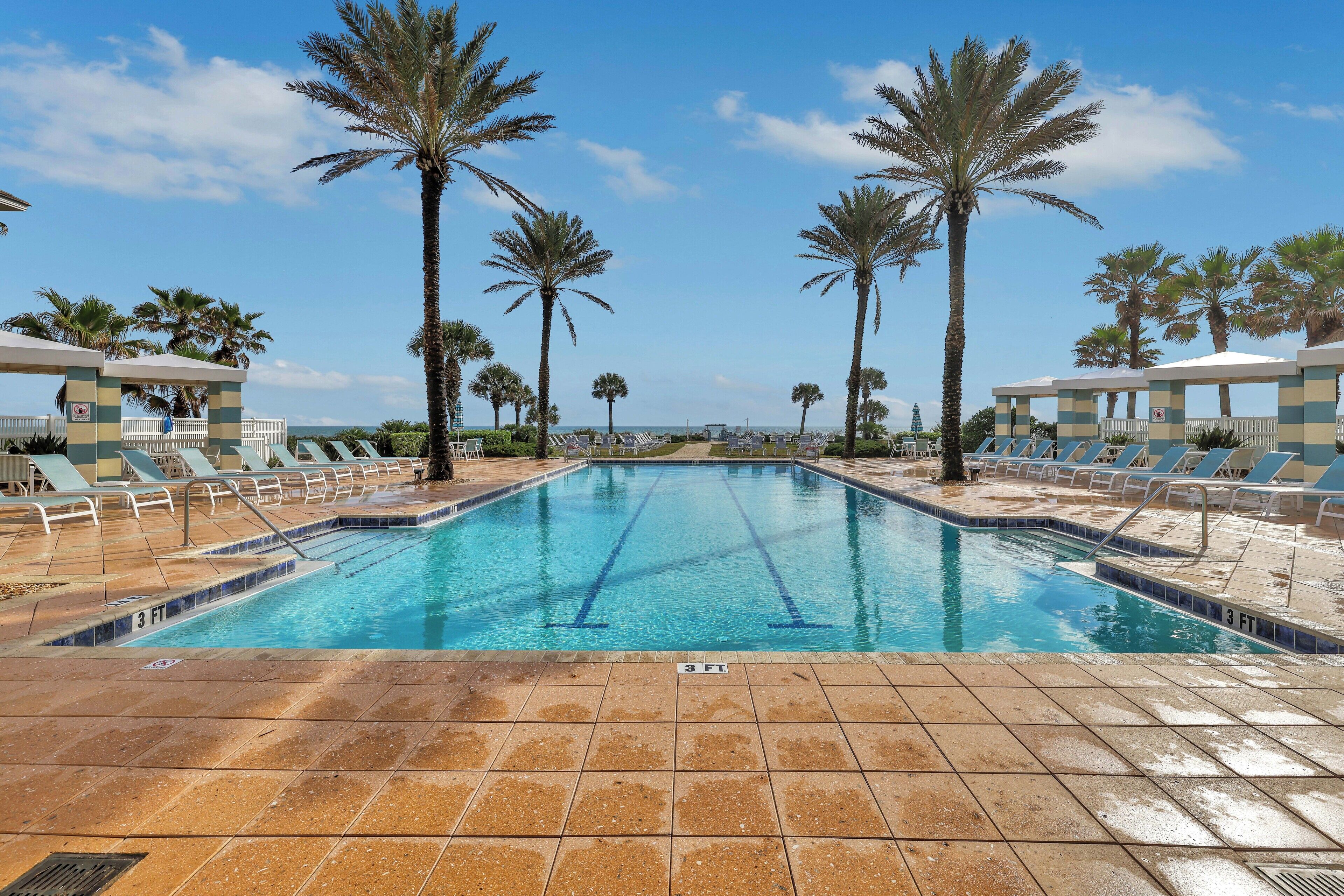 室外泳池、暖水池