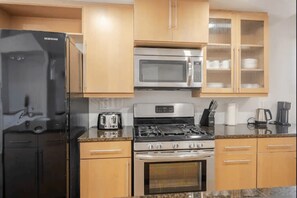 Microwave, oven, stovetop, dishwasher