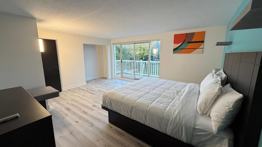 Howard Johnson By Wyndham Brampton