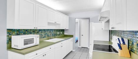 Microwave, oven, dishwasher