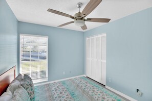 3 bedrooms, Internet, bed sheets