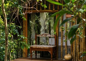 Comfort Cabin, Private Bathroom, Garden View | Teres/patio