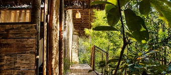 Na Floresta Glamping