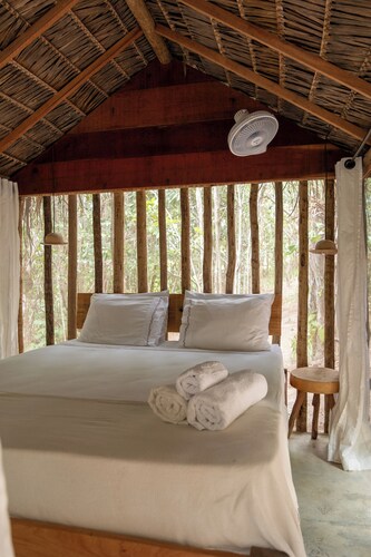 Na Floresta Glamping