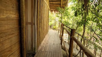 Superior Cabin, Private Bathroom, Garden View | Terrace/patio