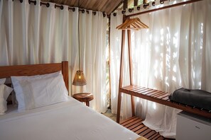 Superior Cabin, Private Bathroom, Garden View - Na Floresta Glamping (Porto de Pedras)