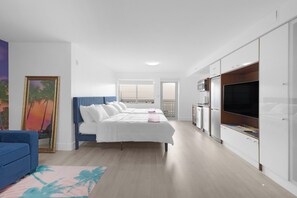 1 غرفة نوم ومكواة/لوح كي وخدمة الإنترنت وملاءات أسرّة