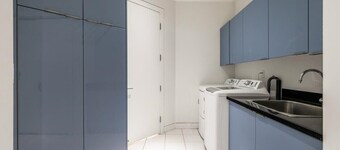 Beautiful House in Richmond center