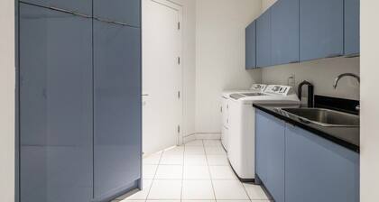 Beautiful House in Richmond center