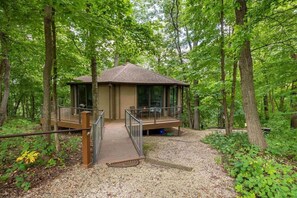 Terrace/patio - NEW LISTING - UFO - Unique Forest Outpost (Galena)
