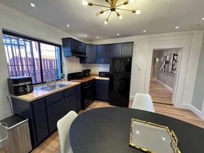 Mikrowelle, Ofen, Herdplatte