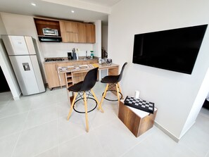 Private kitchen - Staynova Cozy Loft in El Poblado (Medellín)