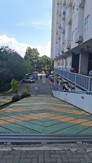 ที่จอดร ถฟรี