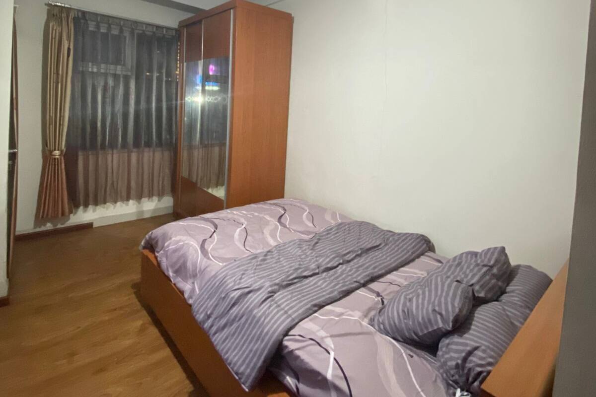 Habitación individual económica, balcón | Escritorio, espacio para trabajar con un portátil, wifi gratis