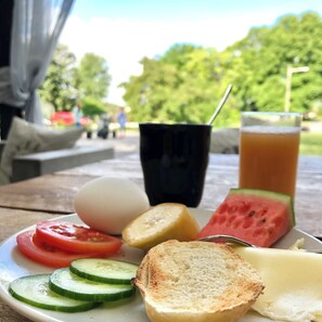 Daily buffet breakfast (SEK 125 per person) - Gothem Logi (Slite)