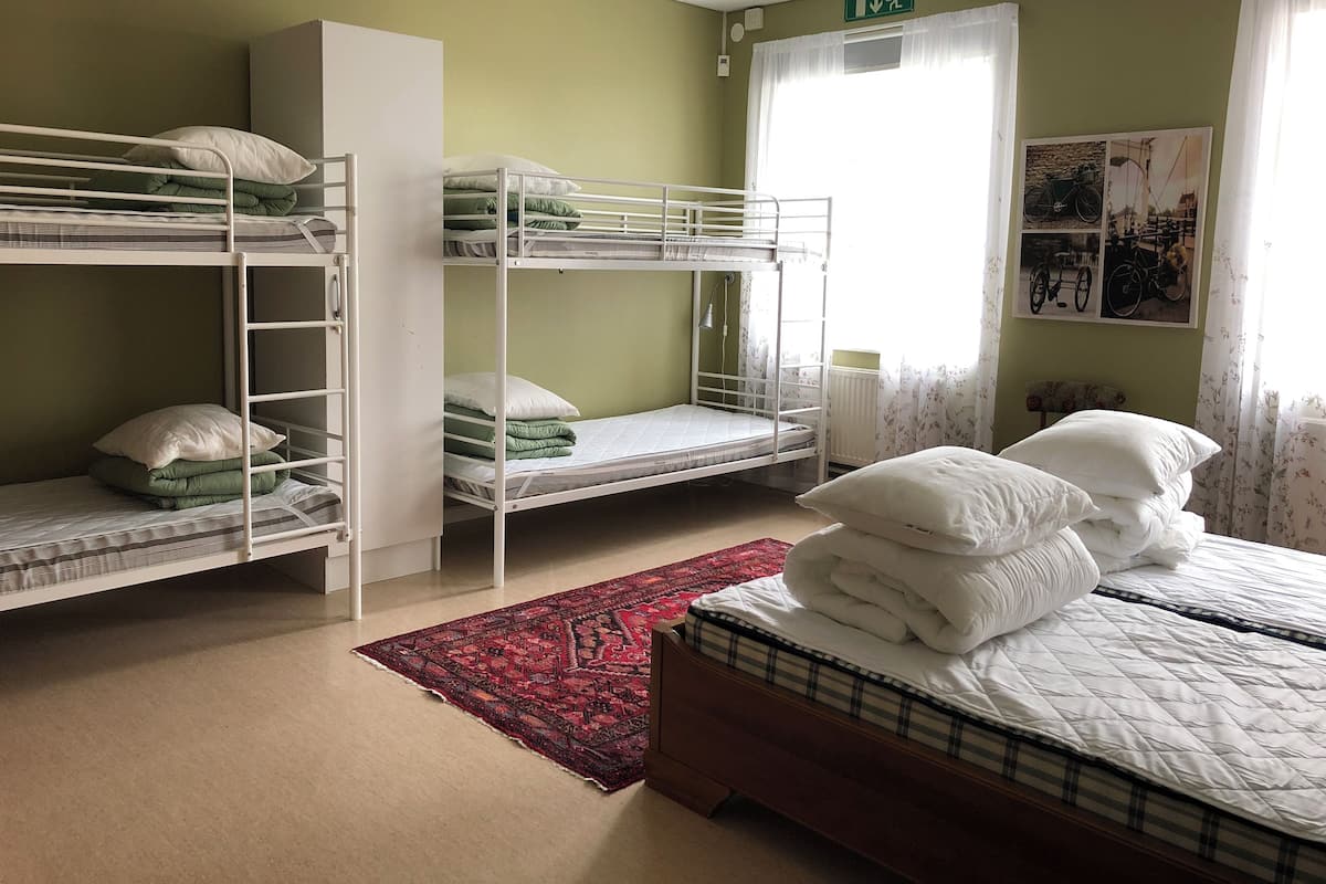 Comfort Quadruple Room | Blackout drapes, free WiFi, wheelchair access