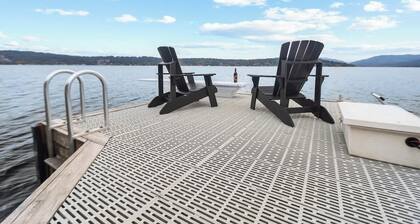 Bayview Modern Luxury by the Lake