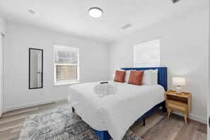 3 bedrooms, iron/ironing board, travel crib, free WiFi