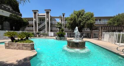 Enjoy your own castle experience at the heart of the city!