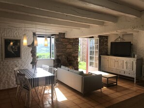 TV - FAGACHURIA - ITXASSOU (ITXASSOU)