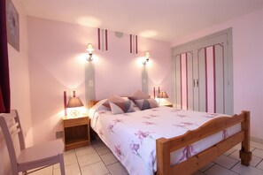 2 bedrooms, Internet