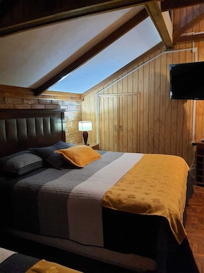 Family Apartment, Patio, City View | Iron/ironing board, free WiFi - La Mia Nonna (Punta Arenas)