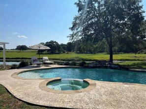 Pool - Poolside Escape 10 Min to Round Top+Hot Tub+Views (Fayetteville)