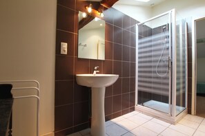 Shower - EKI-ALDE - ITXASSOU - Gîte (ITXASSOU)