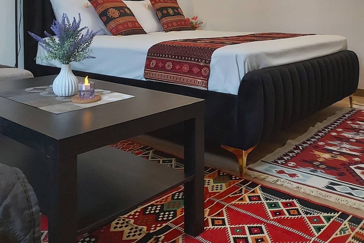 Room, City View | In-room safe, desk, laptop workspace, blackout drapes