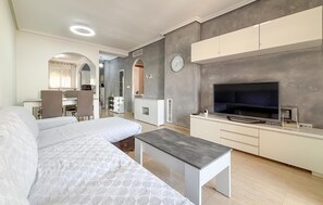 2 bedrooms, free WiFi - Lovely apartment in Cartagena with swimming pool (Cartagena)