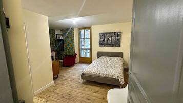 2 chambres, fer et planche Ă repasser, accĂšs Internet