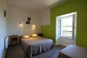 2 chambres, accès à Internet