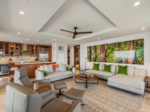 TV - Front-Row to the Pacific | Oceanfront Living at Kaanapali Alii (Lahaina)