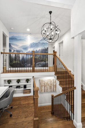 Interior - Hot Tub, Cold Plunge, Sauna, Fire Table & Theater (Asheville)