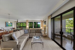 TV - Sunset Views | Whale Watching | Resort Amenities (Lahaina)